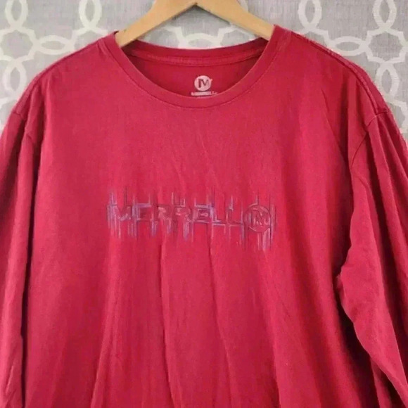 Merrell Red Crew Neck Long sleeve Men's Shirt XL - Picture 3 of 8